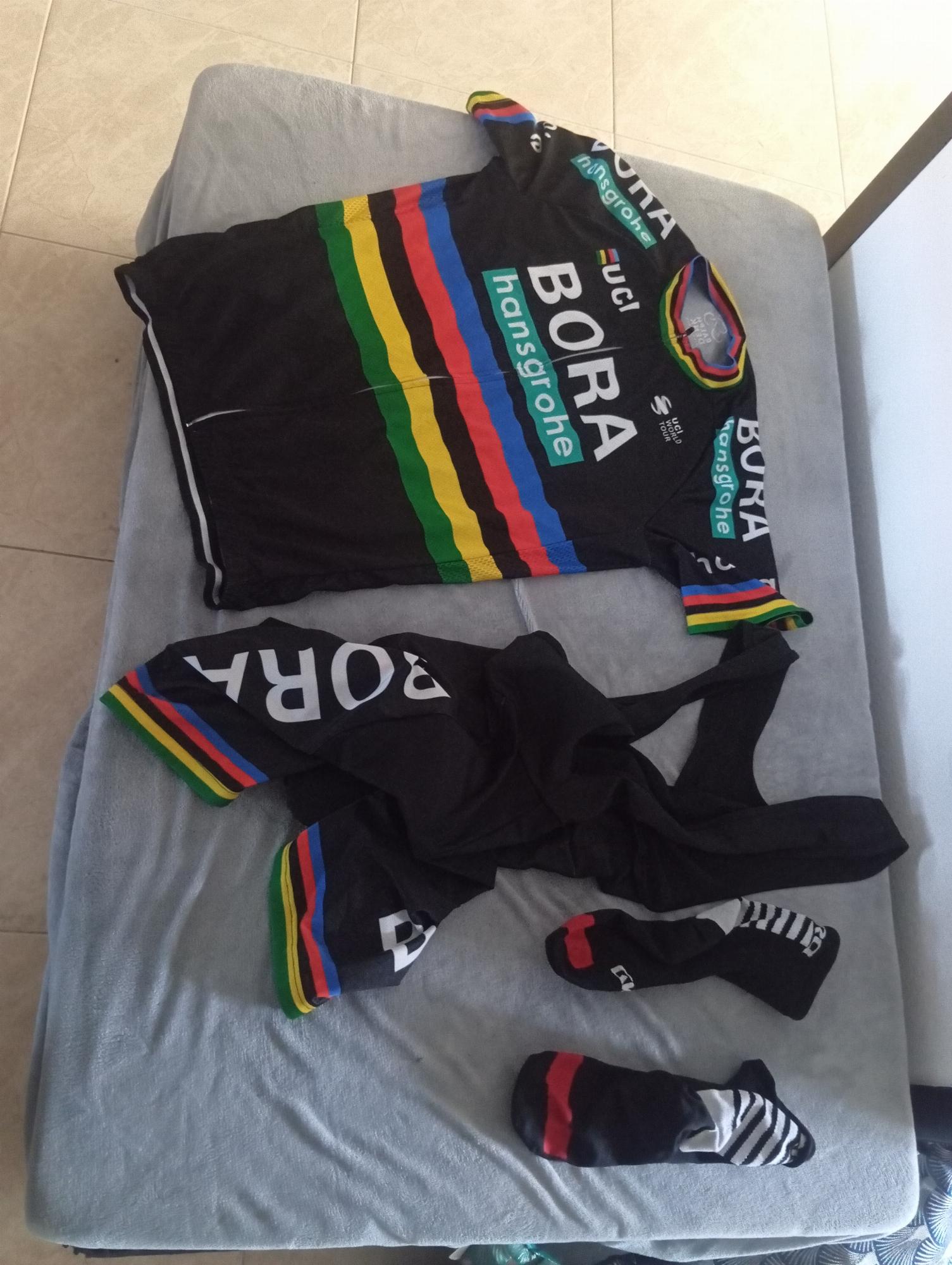 Equipación ciclismo — foto 1