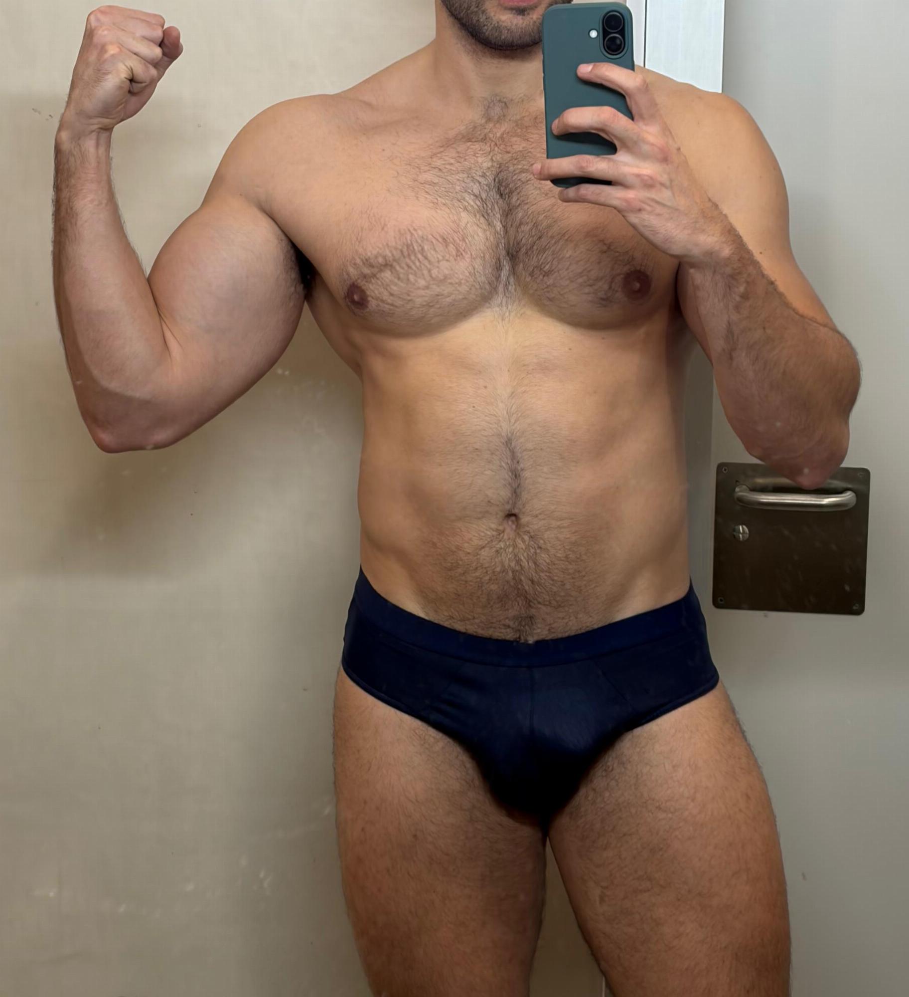 Gayumbos sudados de entrenar — foto 1