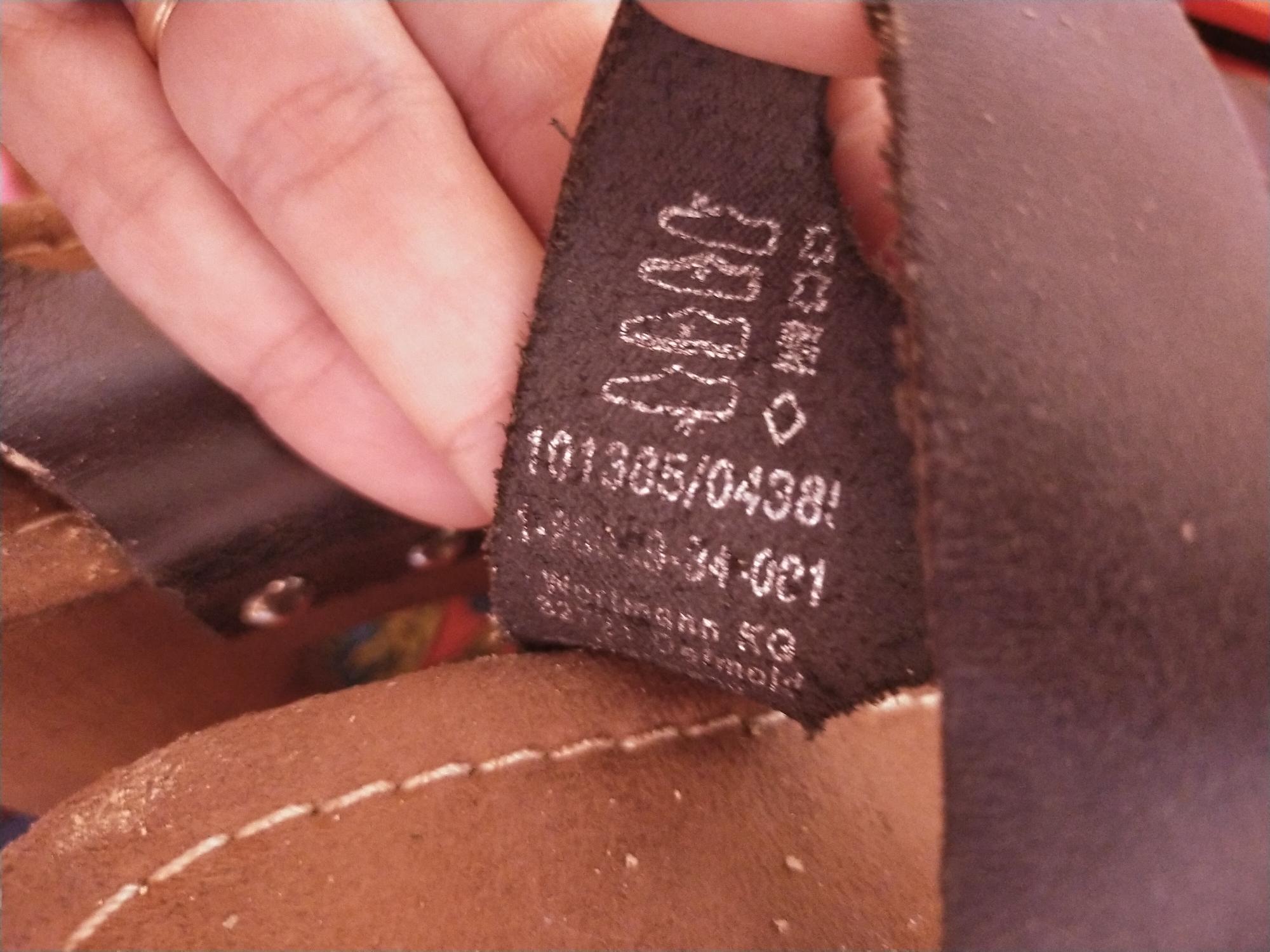 Tacones usados apestosos — foto 8