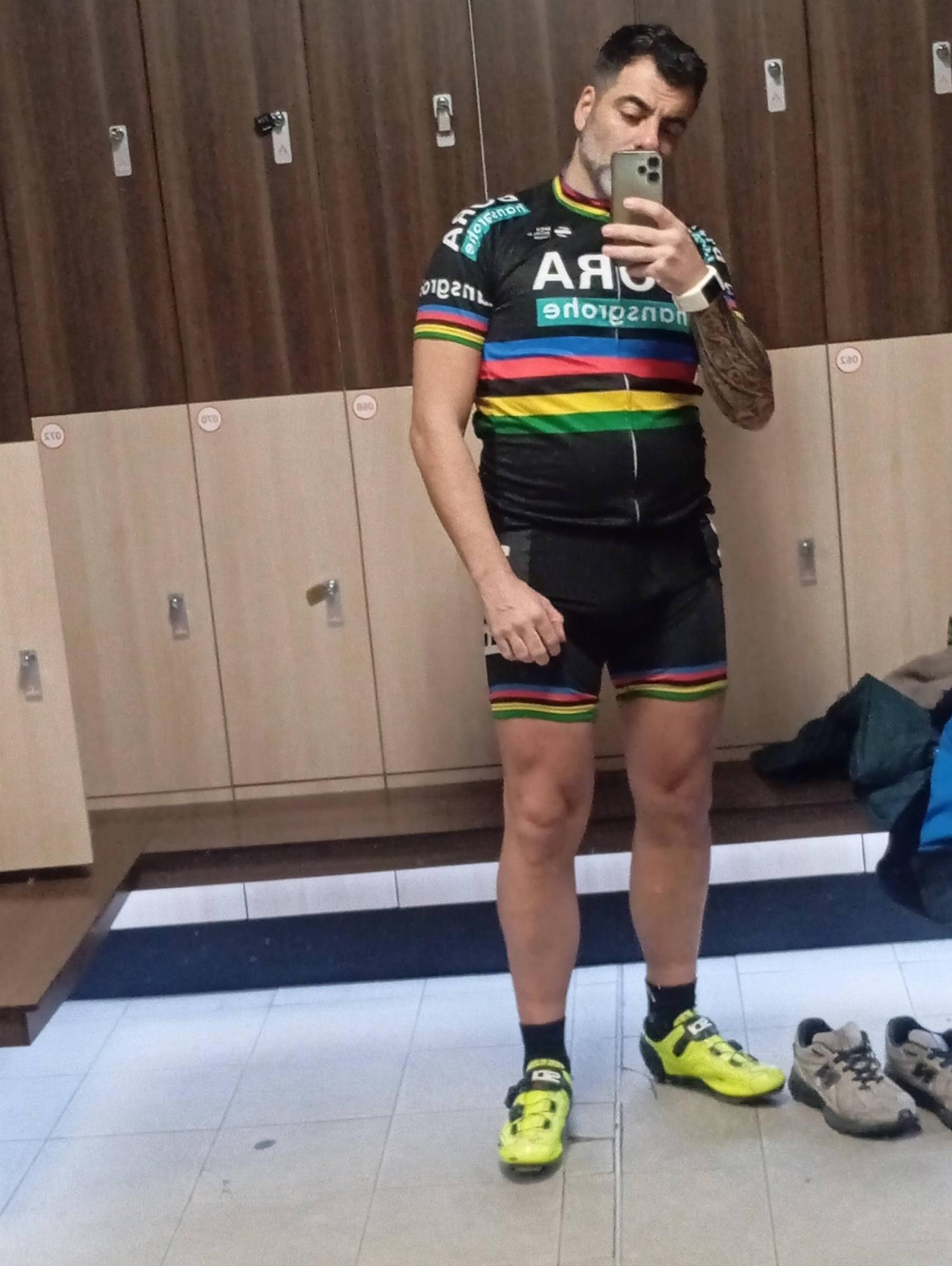 Equipación ciclismo — foto 4